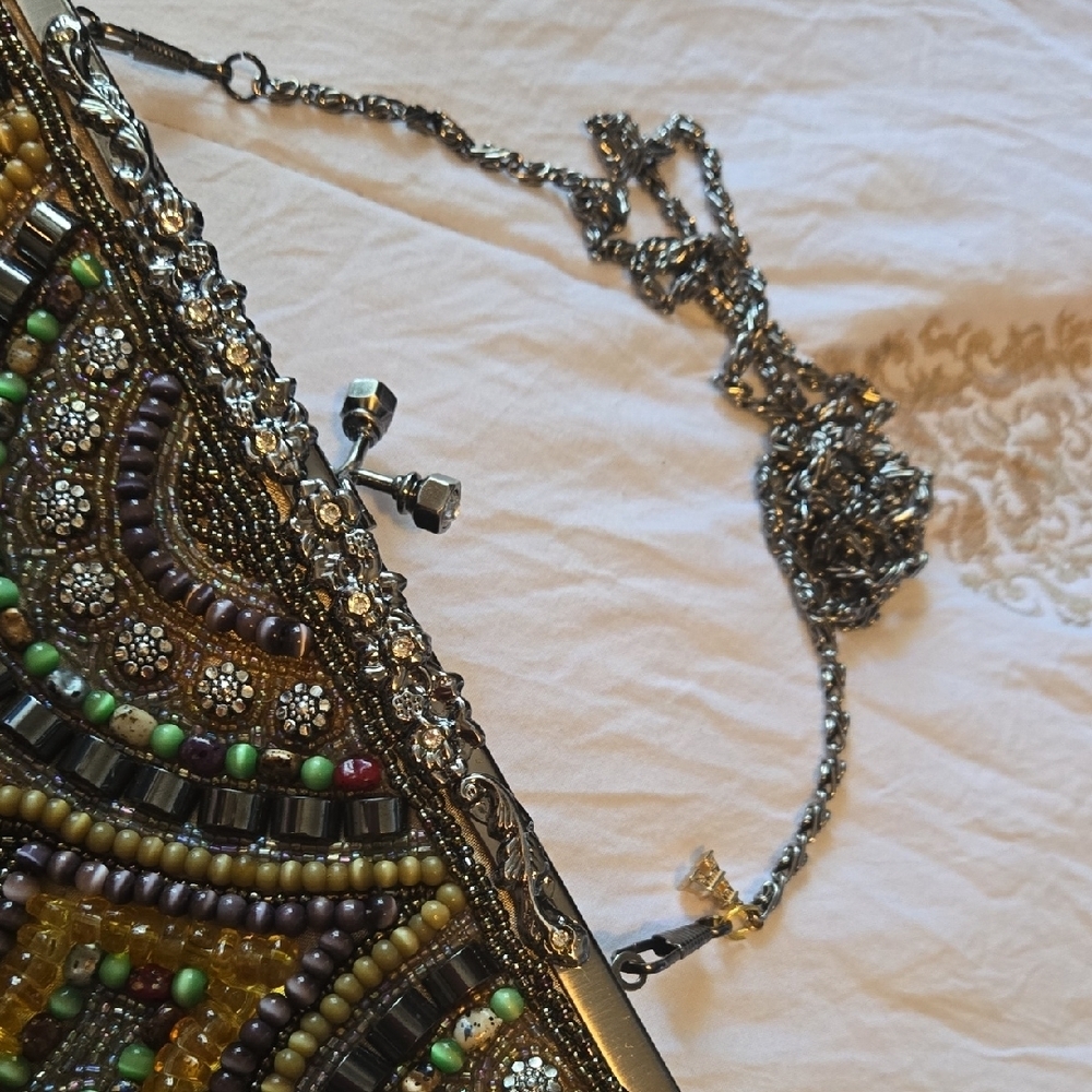 Vintage Embellished Clutch with Intricate Beadwork Ooh Ashley - Picture 2 of 4